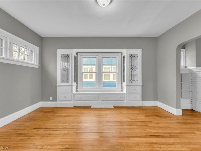 13409 S Parkway Drive, Garfield Heights, OH 44105 Photo 10