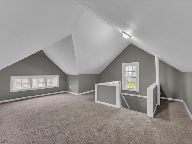 13409 S Parkway Drive, Garfield Heights, OH 44105 Photo 25