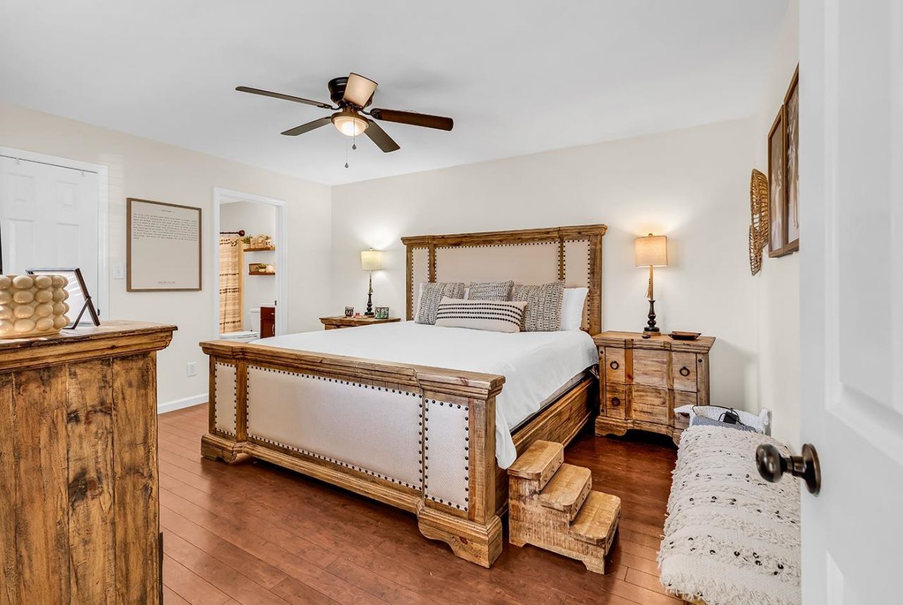 2947 Temperance Dr. Photo 14