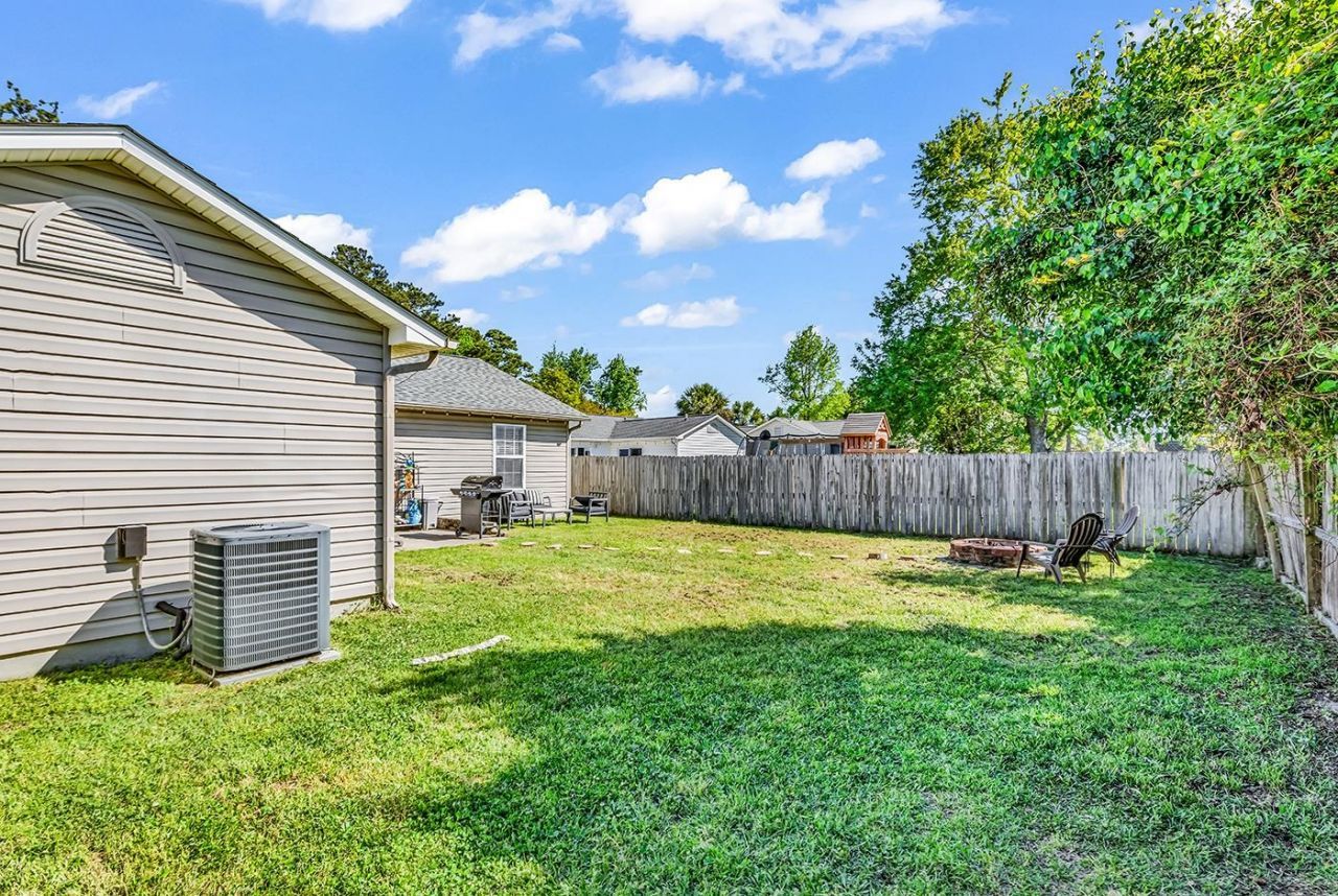 2947 Temperance Dr. Photo 26