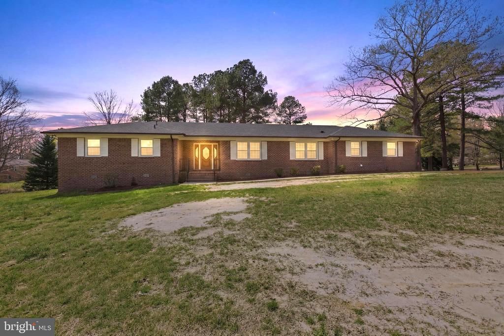 18246 White Pine Drive , Milford, VA 22514 Main Photo