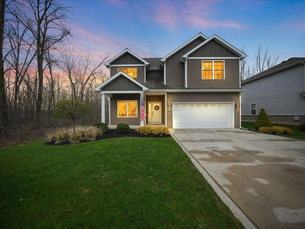 1040 Preserve Lane , Chesterton, IN 46304