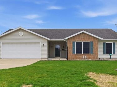 1331 E Beal Avenue, Bucyrus, OH 44820
