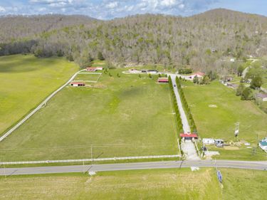 2301 Kentucky 92 , Monticello, KY 42633