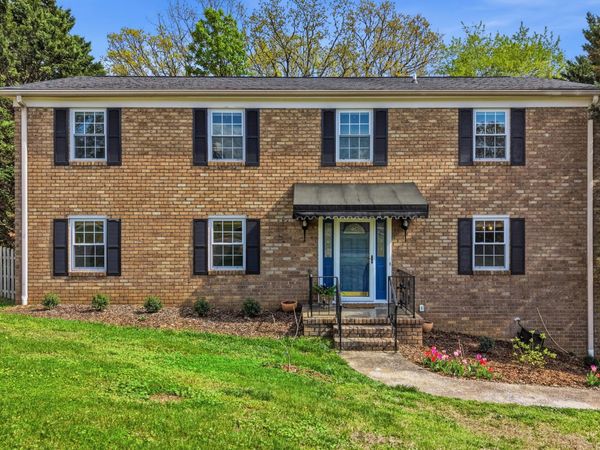 1804 Glen Oaks Terrace, Chattanooga, TN 37412