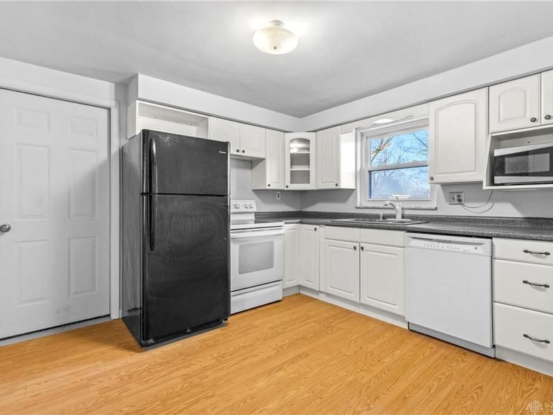 1150 Berdova Drive, Miami Township, OH 45150 Photo 4