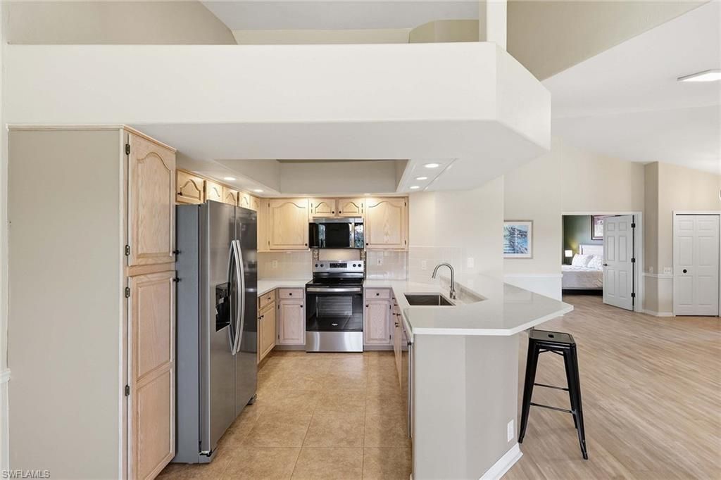 13200 Sherburne Cir , Unit 703, Bonita Springs, FL 34135 Photo