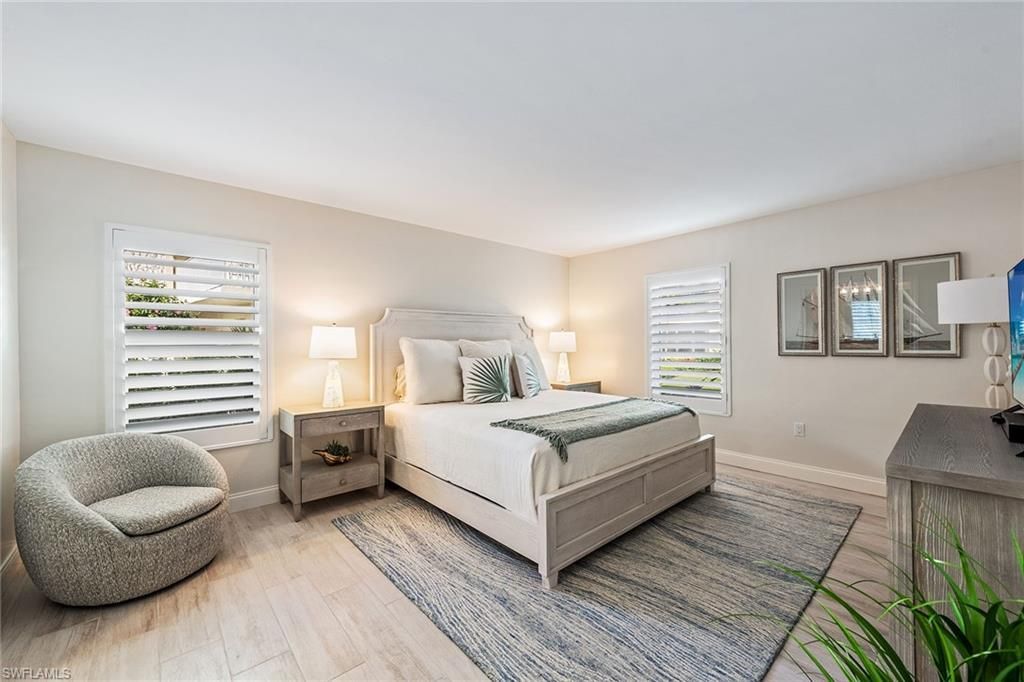 2850 Gulf Shore Blvd N, Unit 102, Naples, FL 34103 Photo