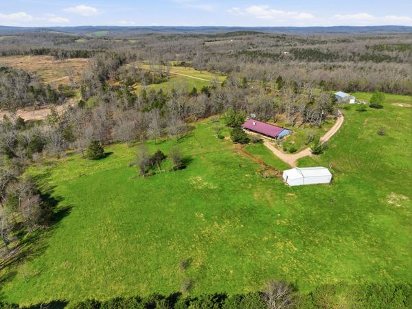 557 Hagewood Lane, Theodosia, MO 65761