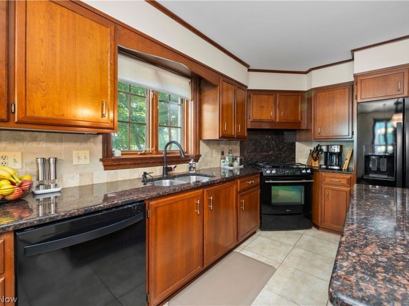 1711 Willow Drive , Sandusky, OH 44870 Photo 10