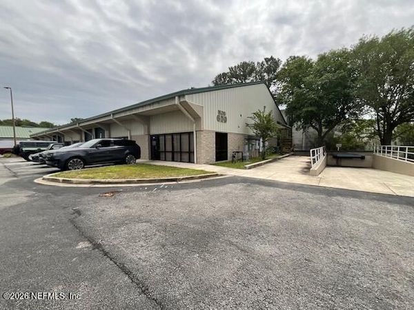 3653 REGENT Boulevard, Unit 605 AND 60, Jacksonville, FL 32224