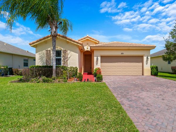 879 Bent Creek Drive, Fort Pierce, FL 34947