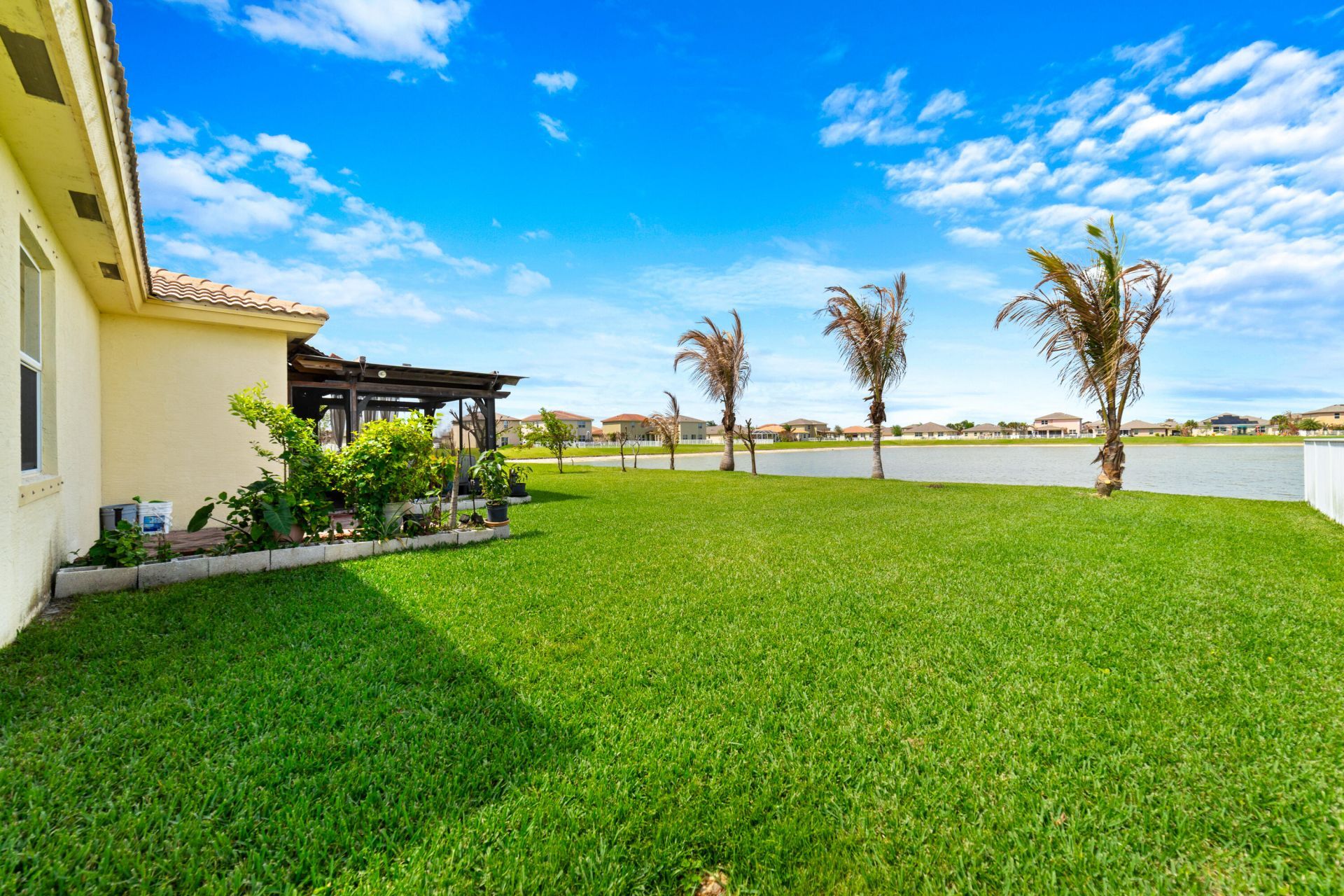 879 Bent Creek Drive, Fort Pierce, FL 34947 Photo