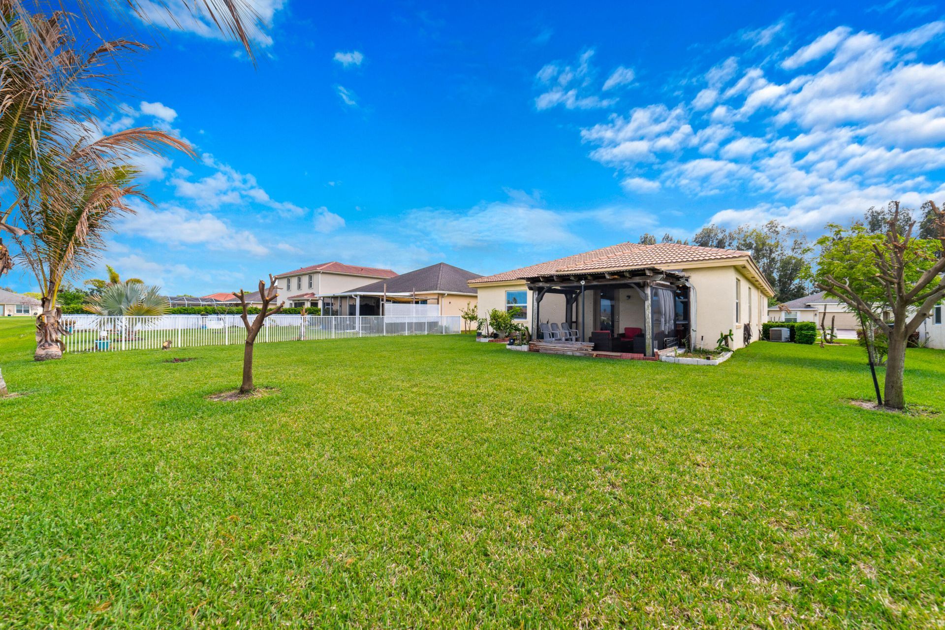 879 Bent Creek Drive, Fort Pierce, FL 34947 Photo