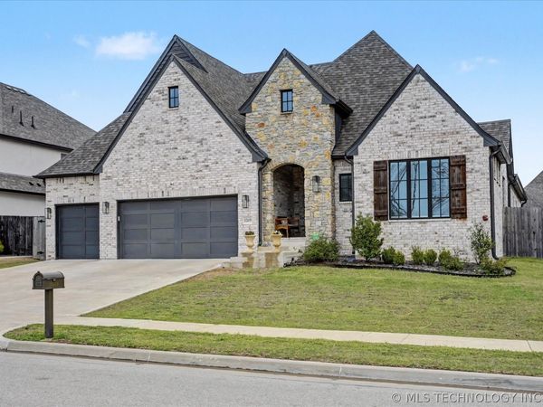 12419 S 102nd East Avenue , Bixby, OK 74008