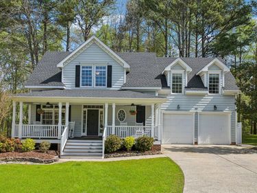 107 Maple Crest Court, Apex, NC 27502