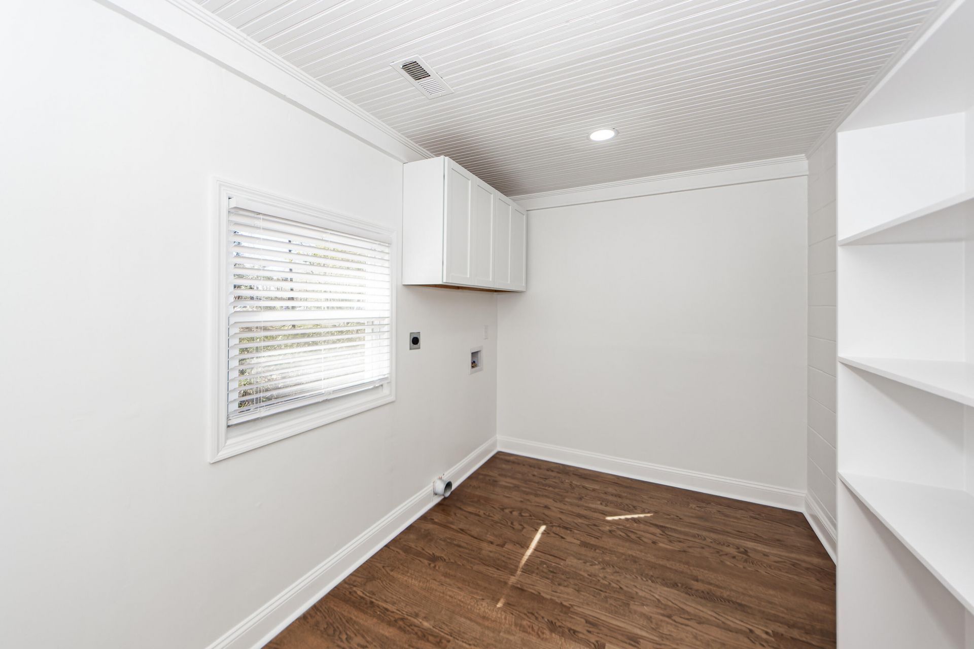 1221 Wimbee Drive Photo 13