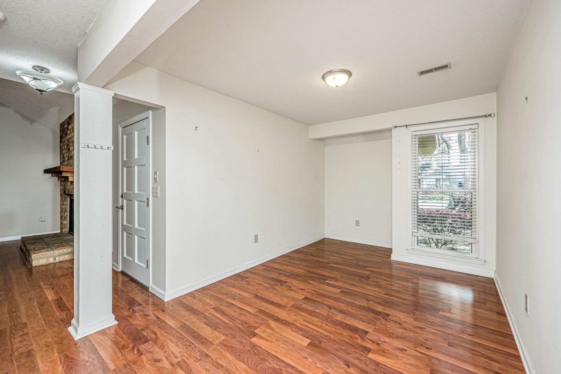 1519 Kentwood Circle Photo 13