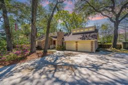 1519 Kentwood Circle photo 4