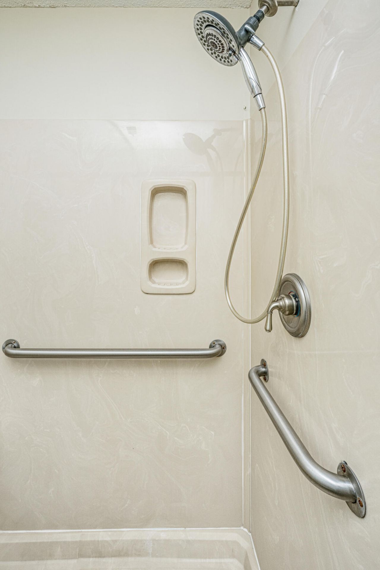 1519 Kentwood Circle Photo 20