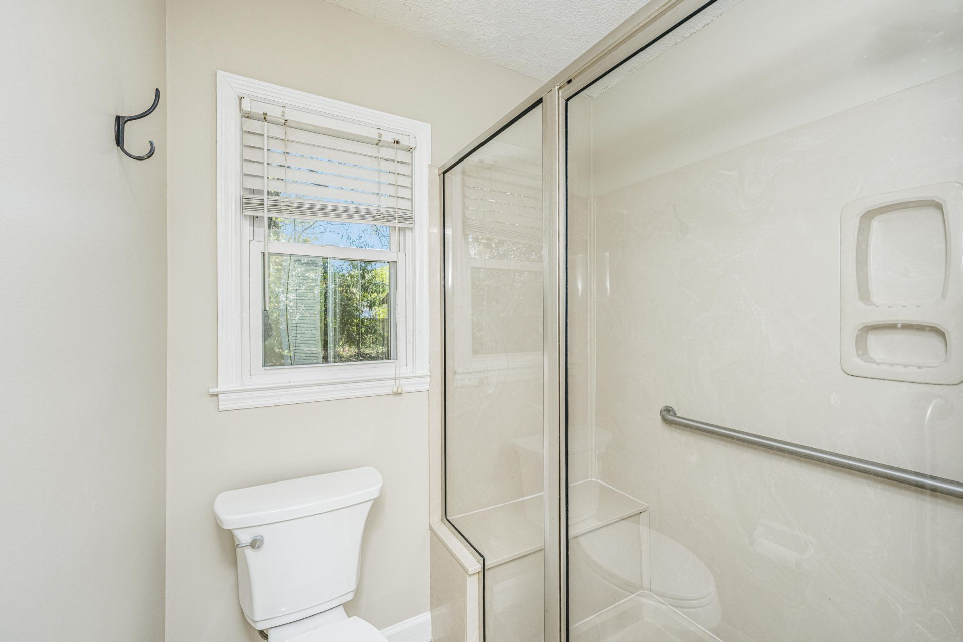 1519 Kentwood Circle Photo 21