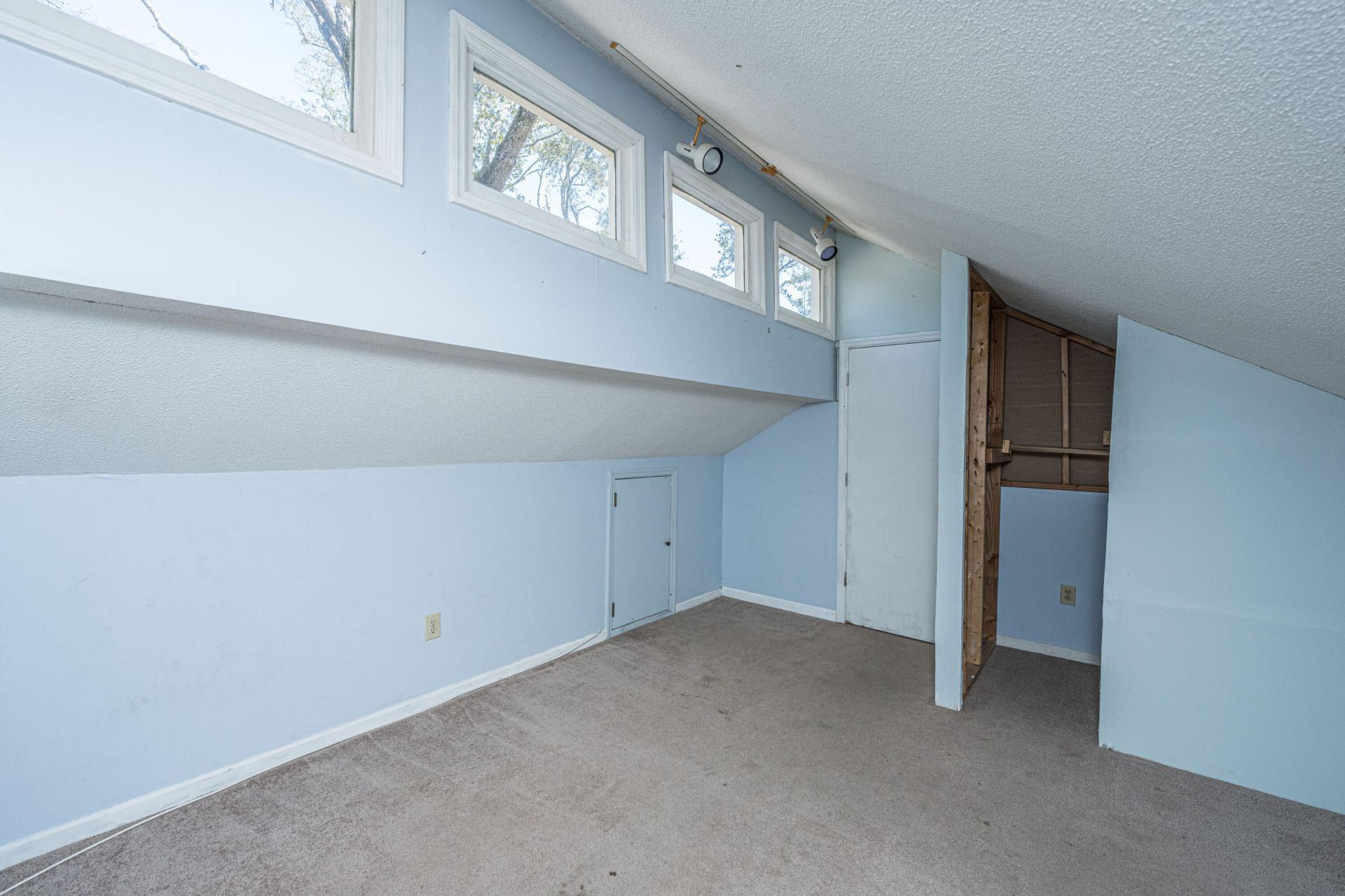 1519 Kentwood Circle Photo 29