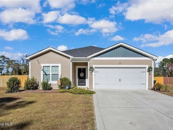 317 Laurel Lake Road, Salemburg, NC 28385