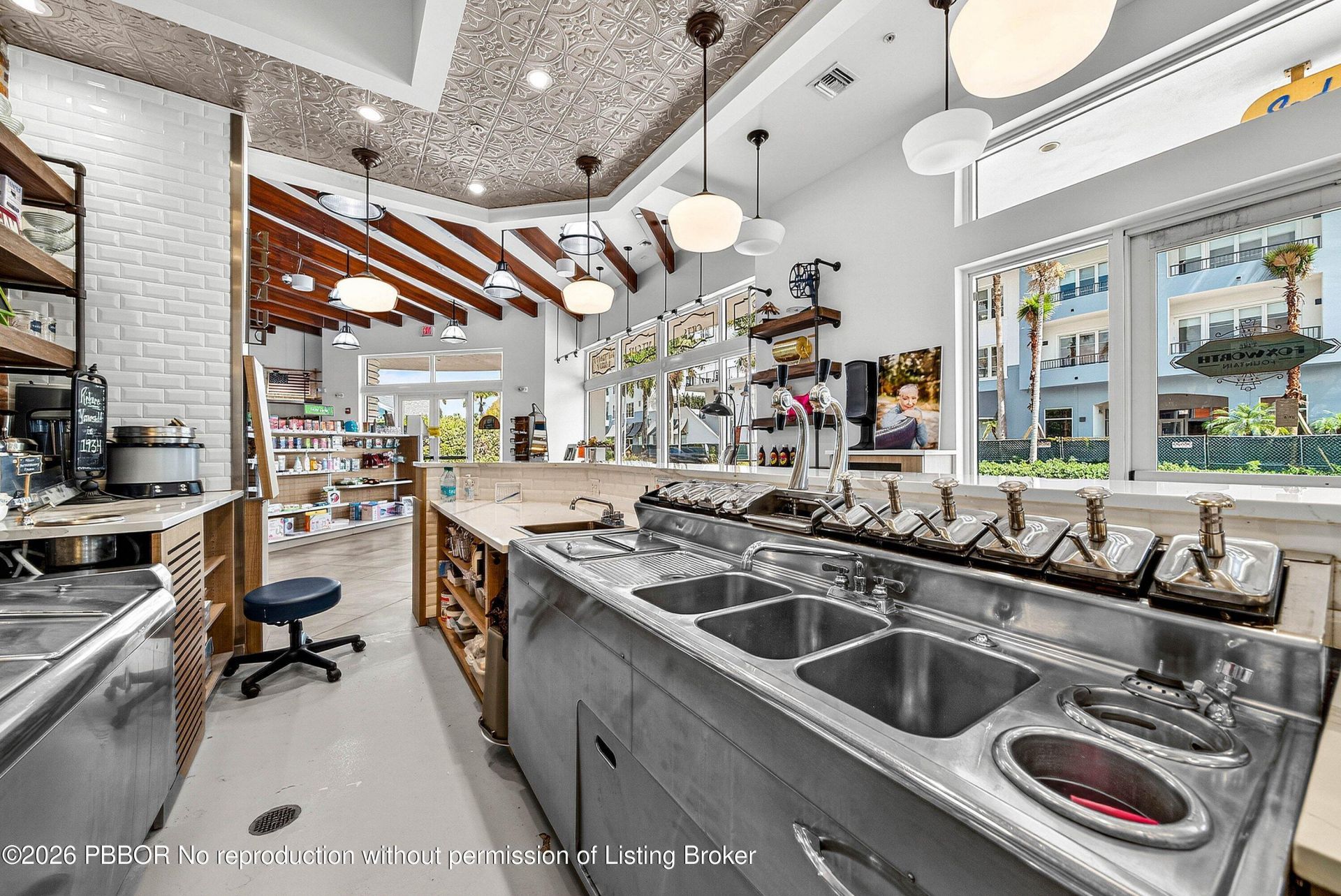 124 NE 5th Avenue, Delray Beach, FL 33483 Photo