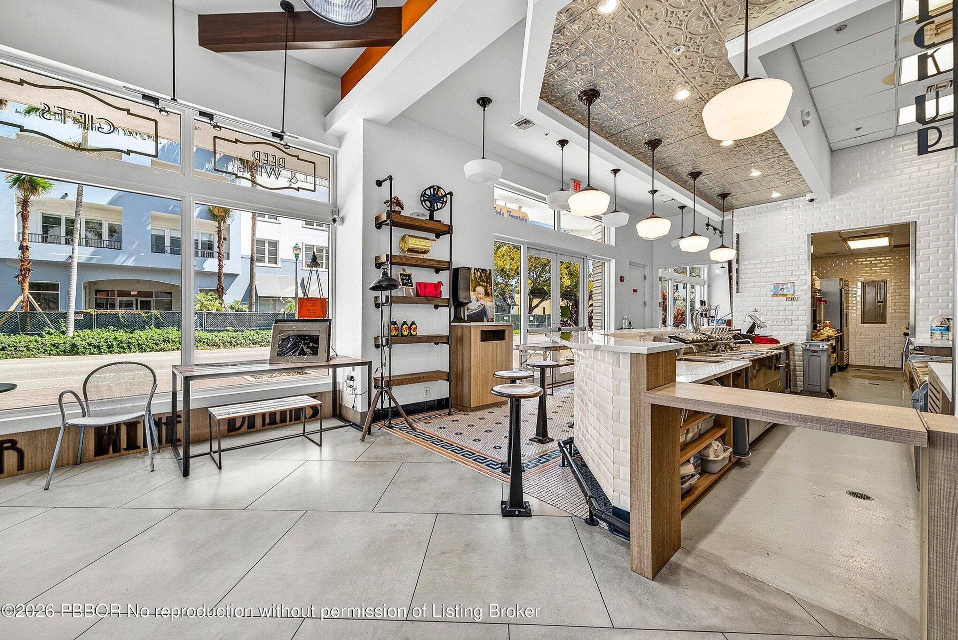 124 NE 5th Avenue, Delray Beach, FL 33483 Photo