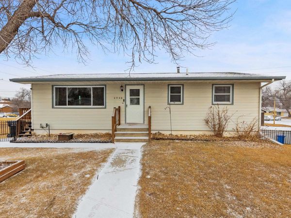 2506 JUNE CT, Rapid City, SD 57702