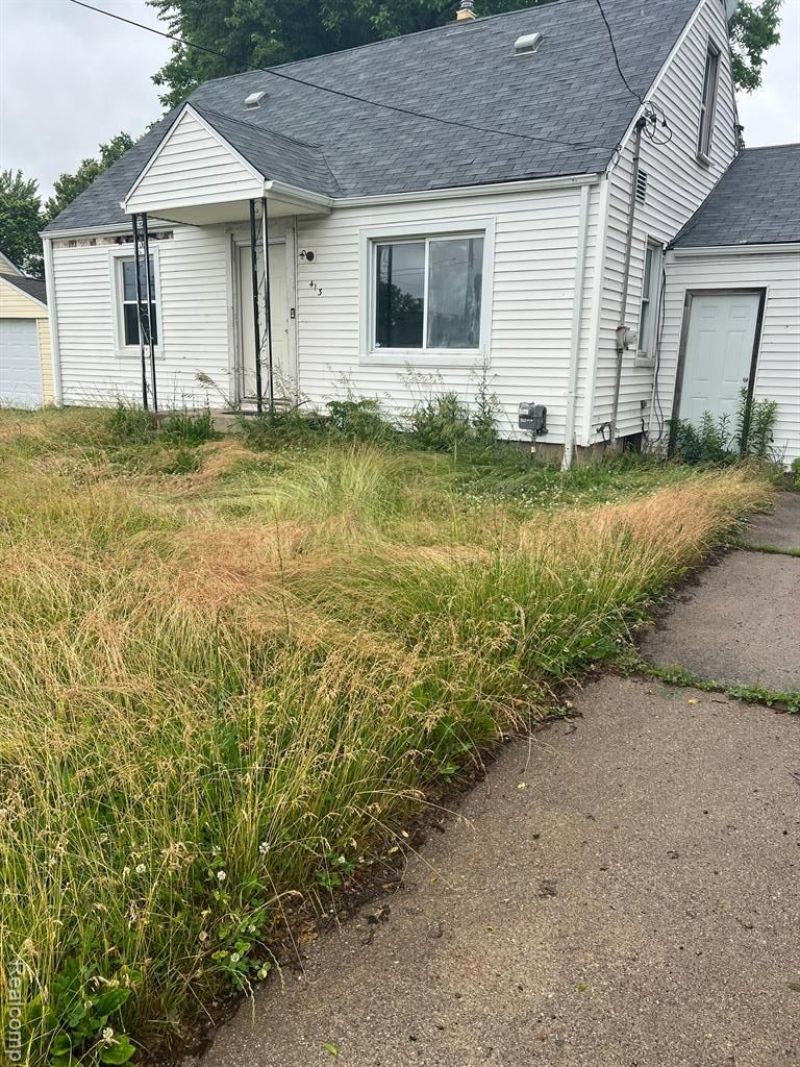 413 E Hemphill Road , Flint, MI 48507 Main Photo