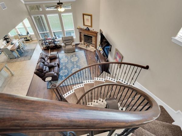 409 Brookdale Drive, Midlothian, TX 76065