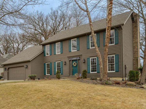 1075 23rd Avenue SW, Rochester, MN 55902