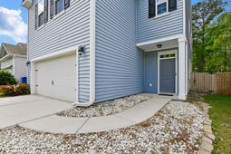 9831 Seed Street photo 4