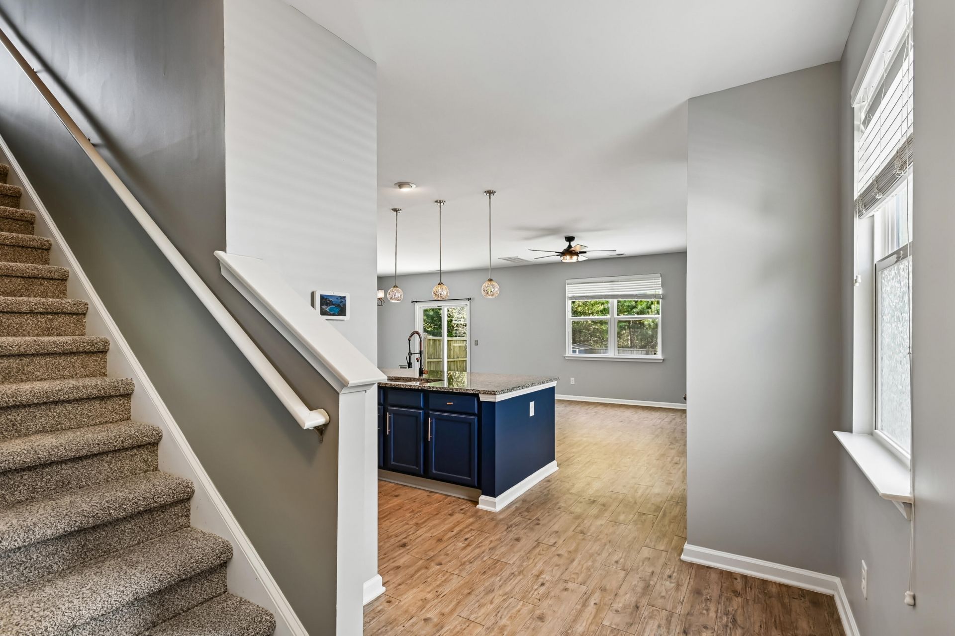 9831 Seed Street Photo 5