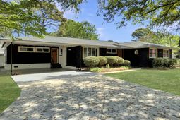 1318 Foster Street photo 4