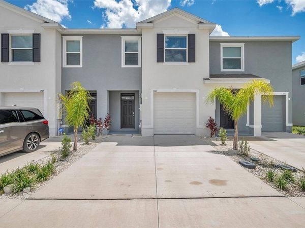 1347 COLT CREEK PLACE , WESLEY CHAPEL, FL 33543