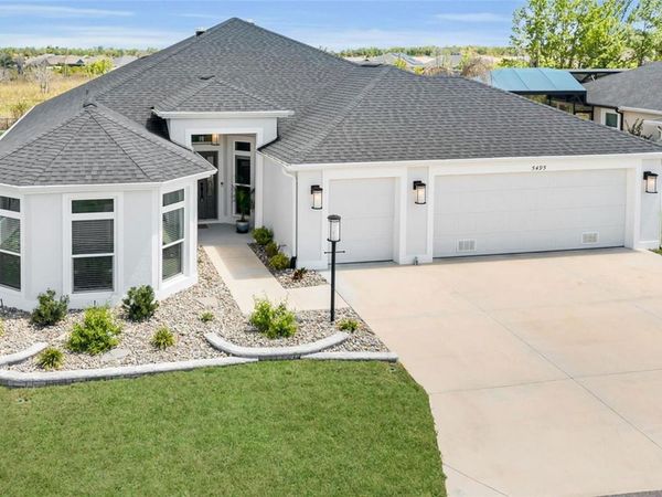 5495 HAWKINS DRIVE, THE VILLAGES, FL 32163