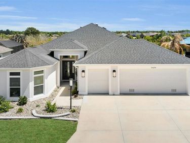 5495 HAWKINS DRIVE , THE VILLAGES, FL 32163