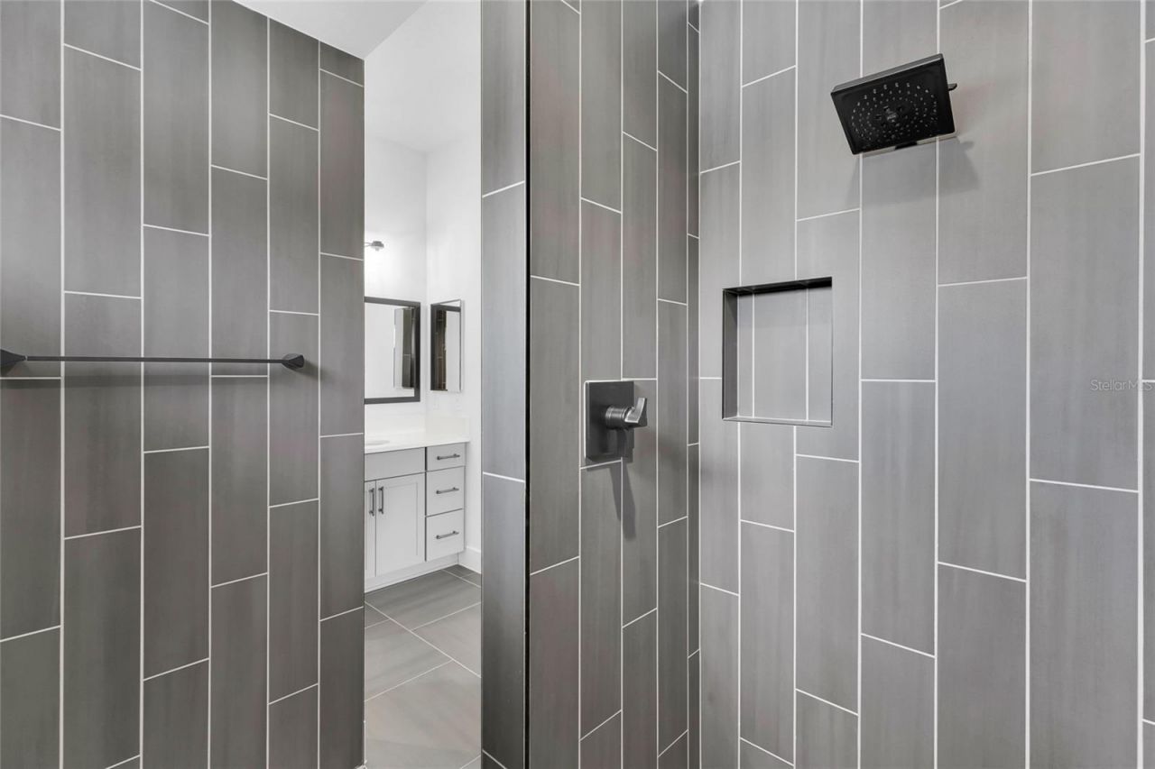 5495 Hawkins Drive , The Villages, FL 32163 Photo