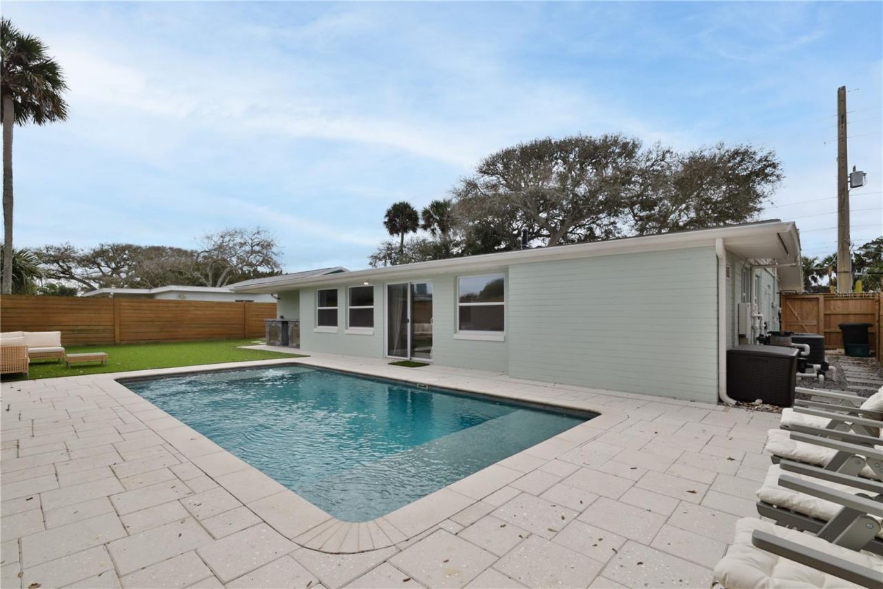 2307 Saxon Drive , New Smyrna Beach, FL 32169 Photo