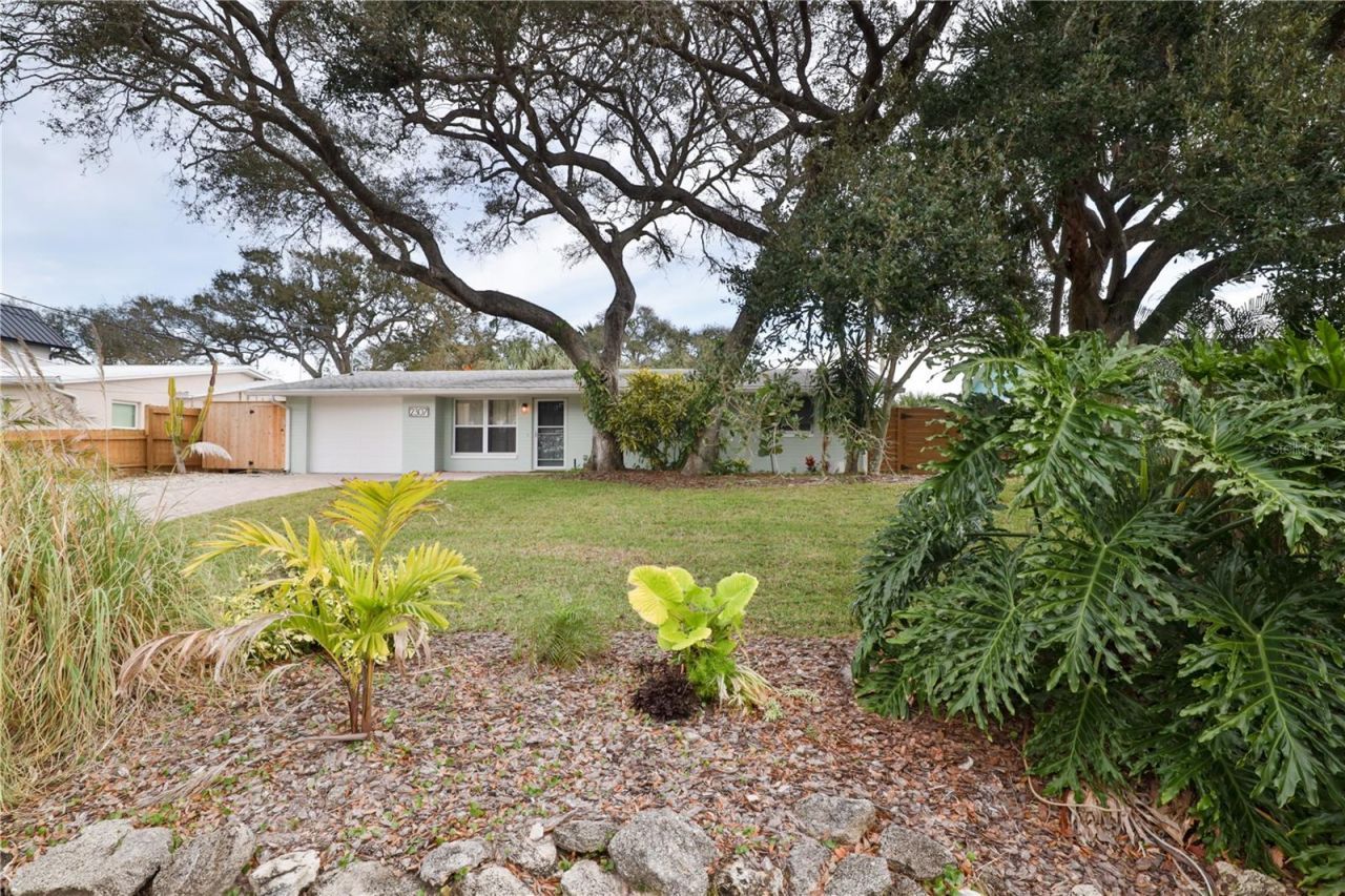 2307 Saxon Drive , New Smyrna Beach, FL 32169 Photo