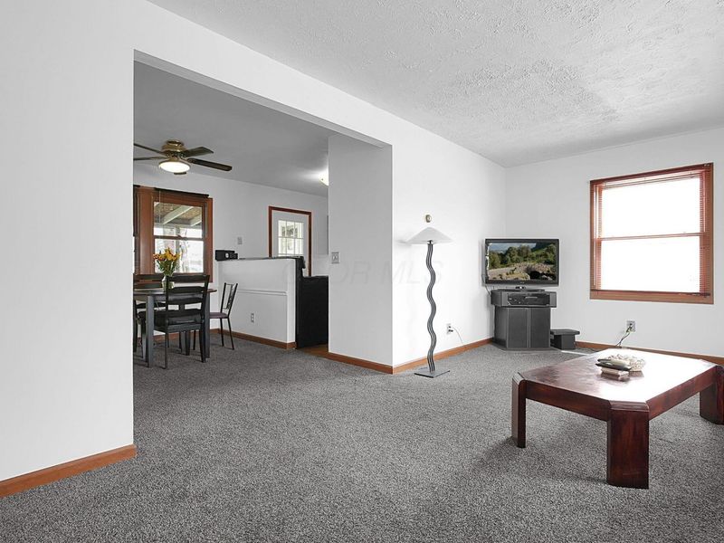 348 Darbyhurst Road, Columbus, OH 43228 Photo 11