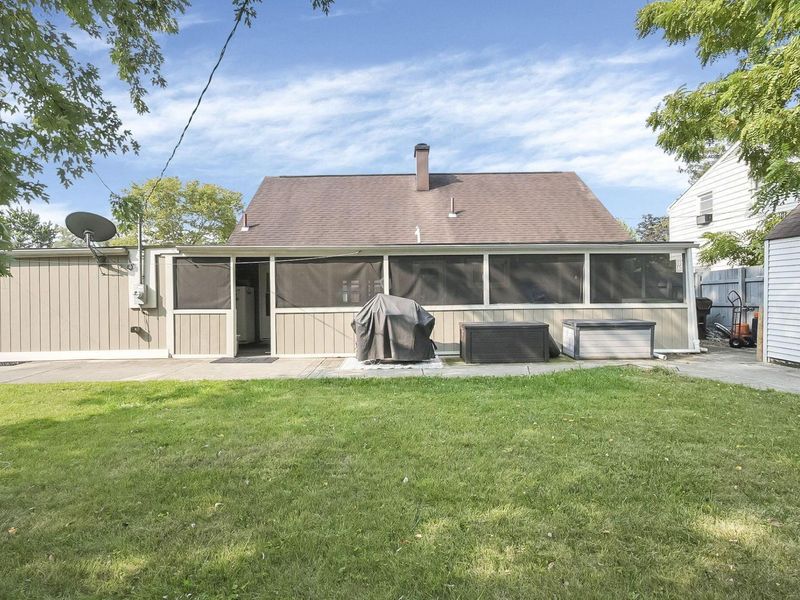 348 Darbyhurst Road, Columbus, OH 43228 Photo 27