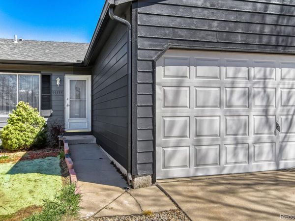 19335 E Batavia Place E, Aurora, CO 80011