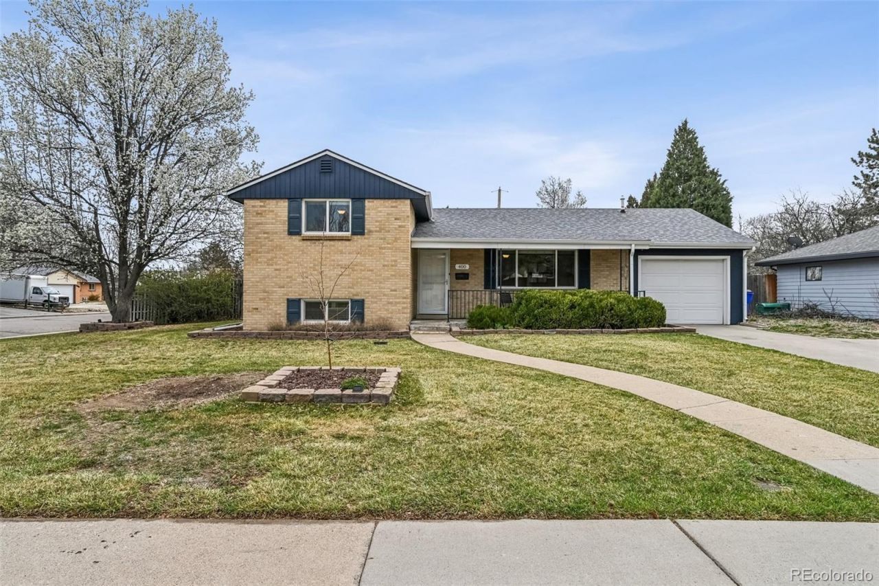 400 S Lamar Court, Lakewood, CO 80226 Main Photo