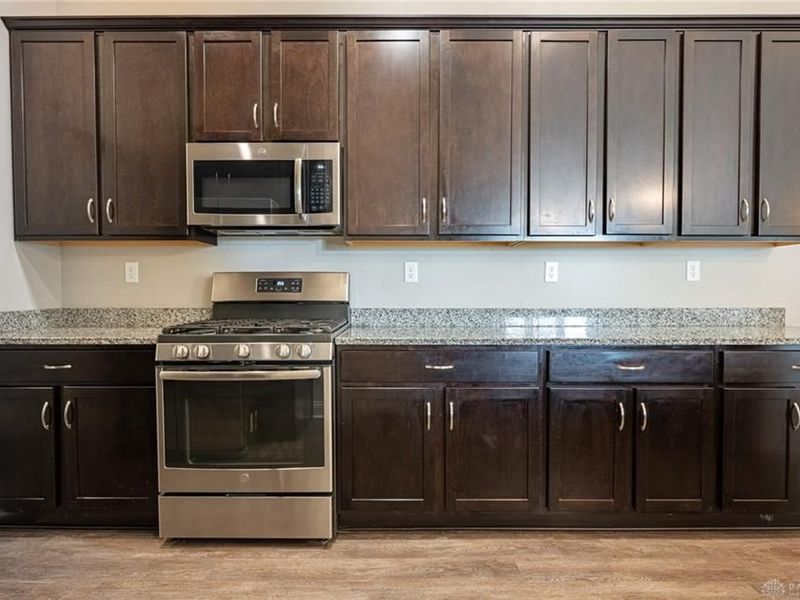 1203 Bordeaux Way, Clearcreek Township, OH 45458 Photo 8