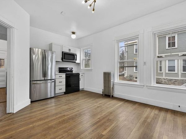 168 Elliot St, Unit 1, Newton, MA 02464