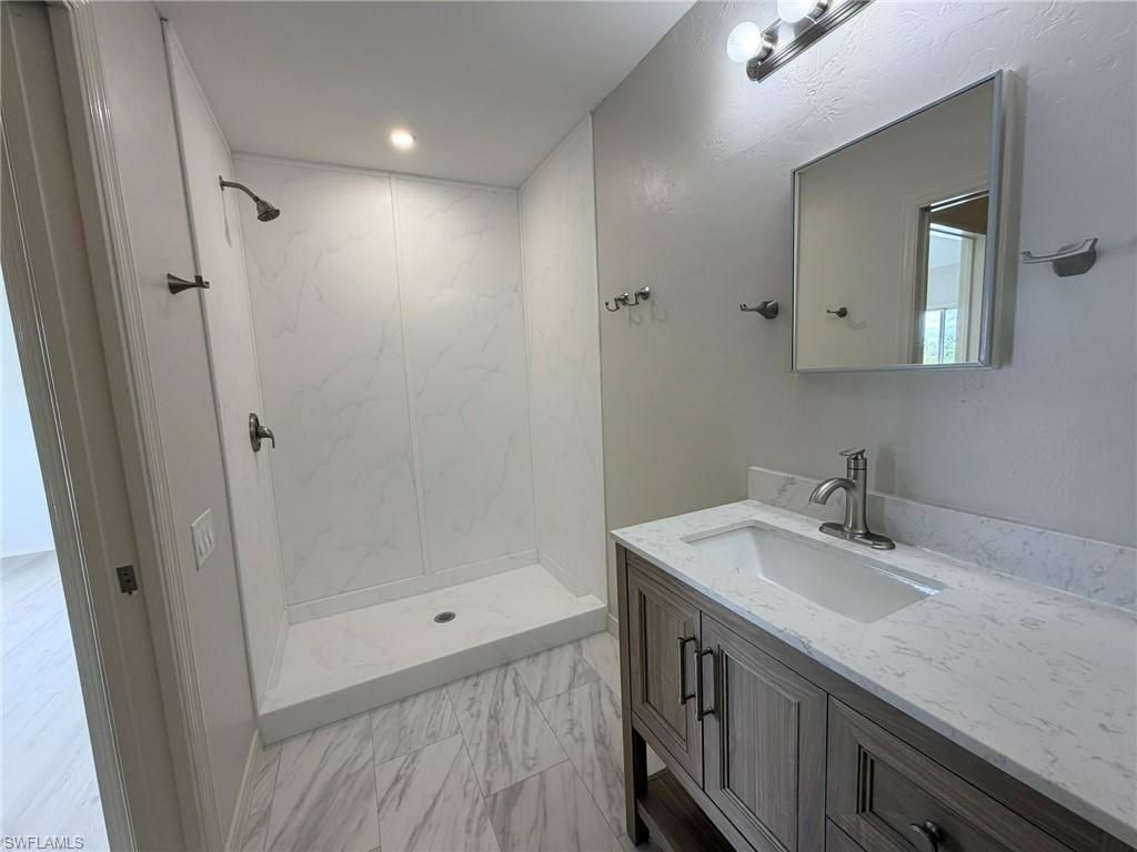 13121 Whitehaven Ln, Unit 173, Fort Myers, FL 33966 Photo