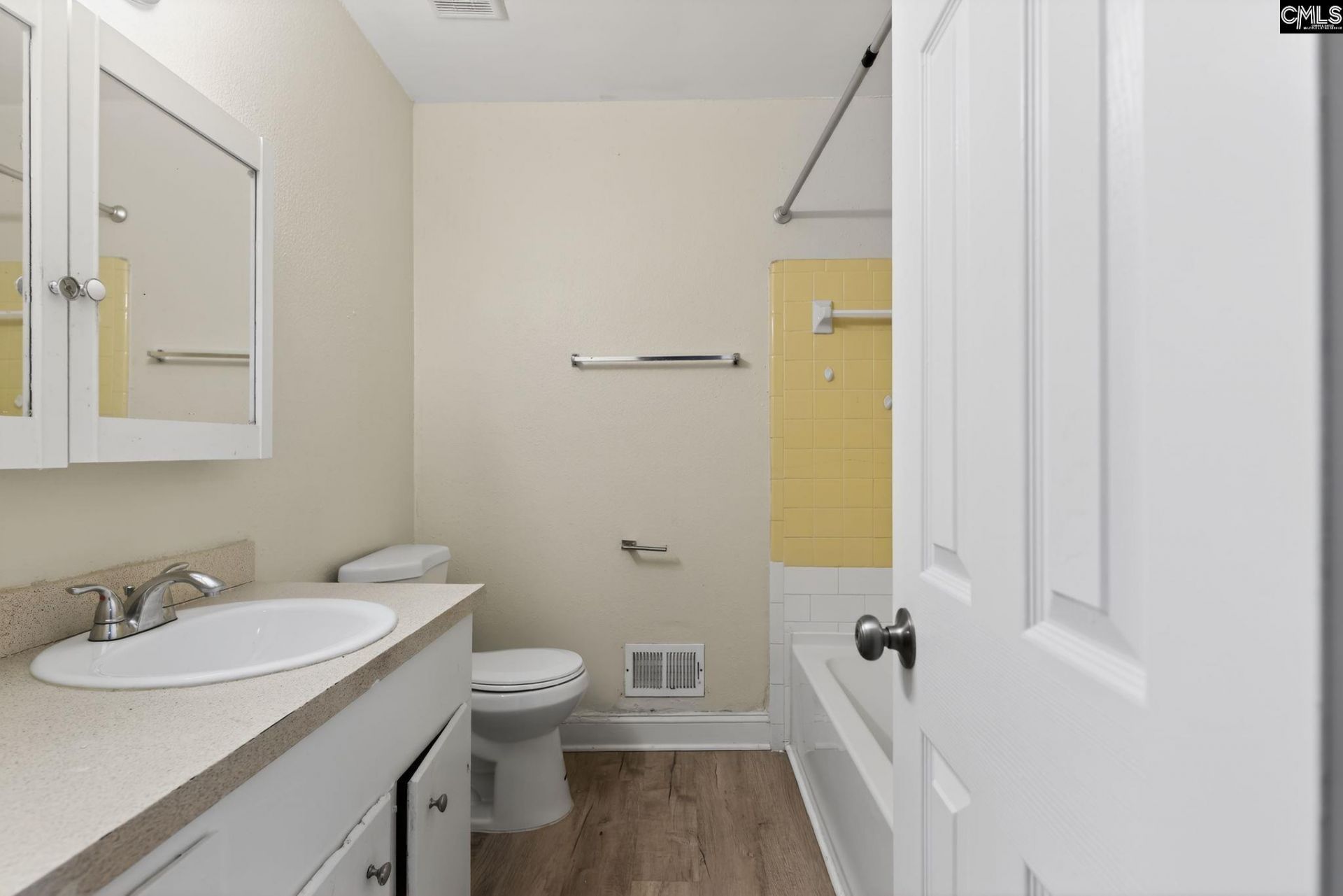 105 Quail Creek Drive Photo 17